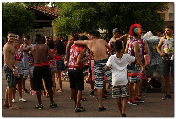 Desfile dos blocos em Inhuma fascinam por onde passam   - Imagem 9