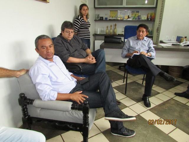 Municípios Planejam Parcerias para Construir Aterro Sanitário  - Imagem 13