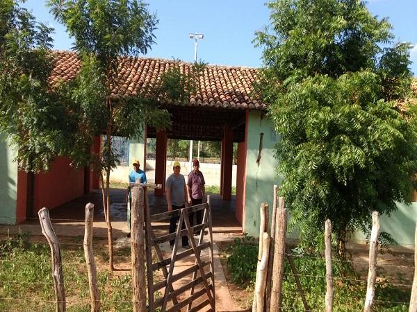 Prefeito de Tairo visita escola e posto de saúde de localidade - Imagem 6