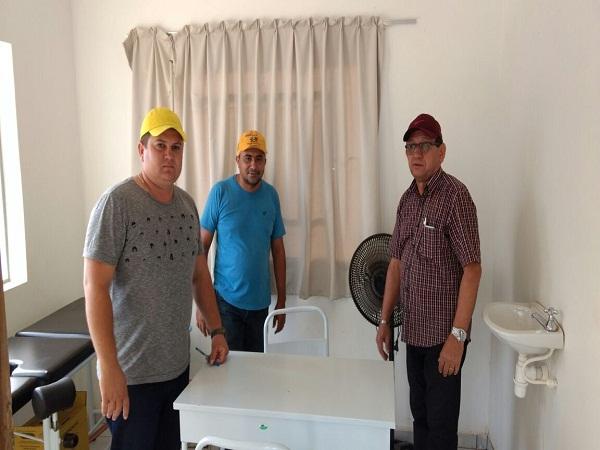 Prefeito de Tairo visita escola e posto de saúde de localidade - Imagem 3