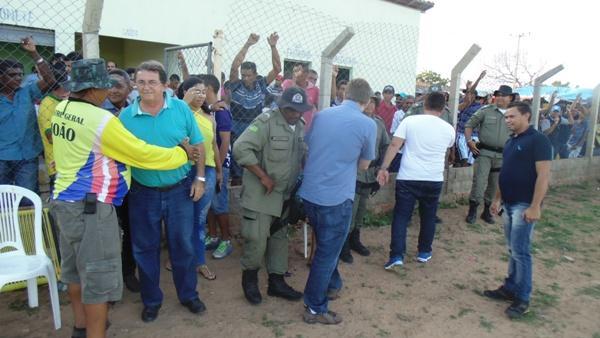 Deputados Rodrigo Martins e  Rubem Martins visitam Santo Inácio - Imagem 17