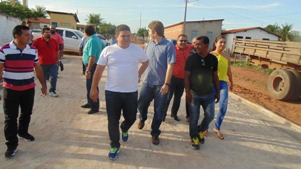 Deputados Rodrigo Martins e  Rubem Martins visitam Santo Inácio - Imagem 4