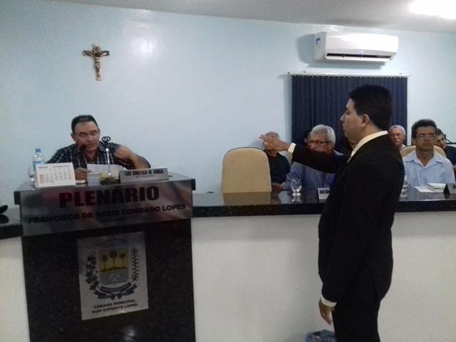 Segundo suplente Waguim toma posse como vereador em Dom Expedito - Imagem 21