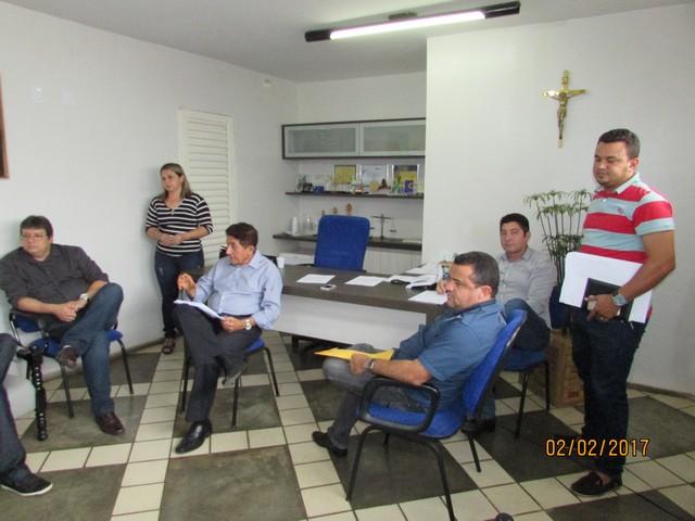 Prefeitos se reúnem para tratar sobre Aterros Sanitário. - Imagem 5