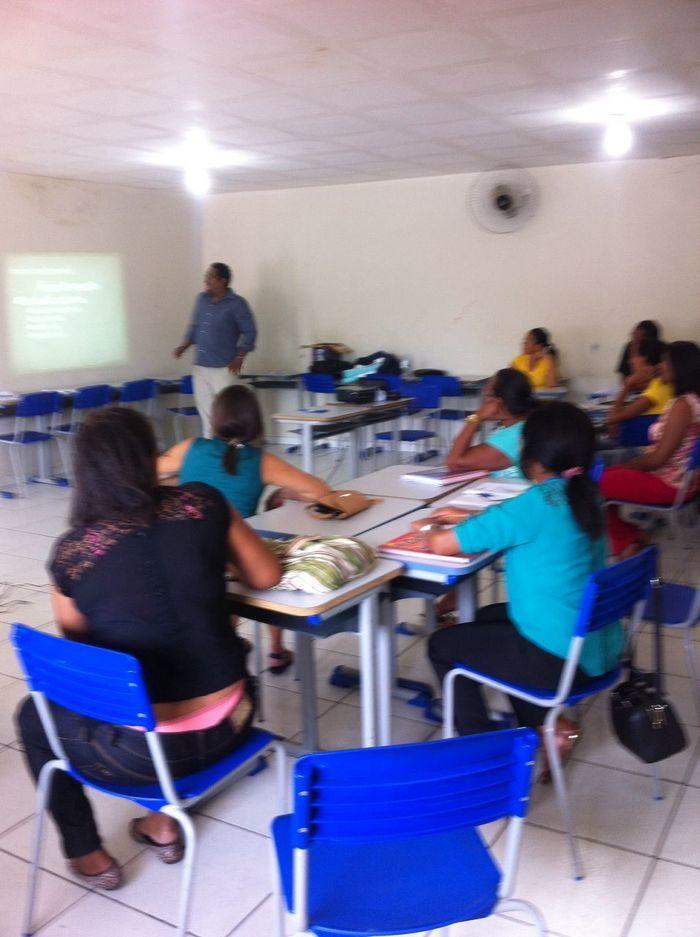 Secretaria Municipal de Educação realiza semana pedagógica - Imagem 16