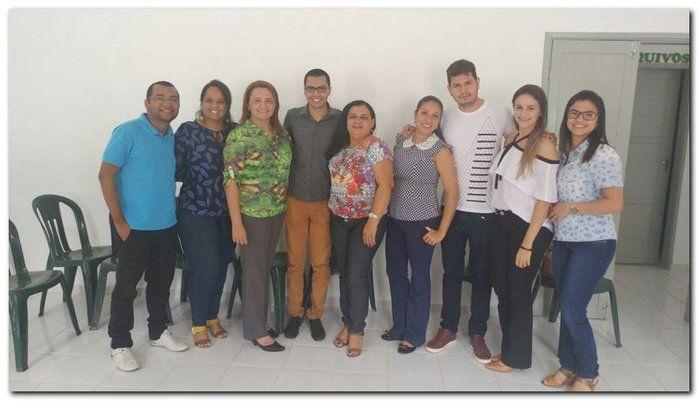 Secretaria Municipal de Trabalho e Ação Comunitária realiza Reunião - Imagem 3