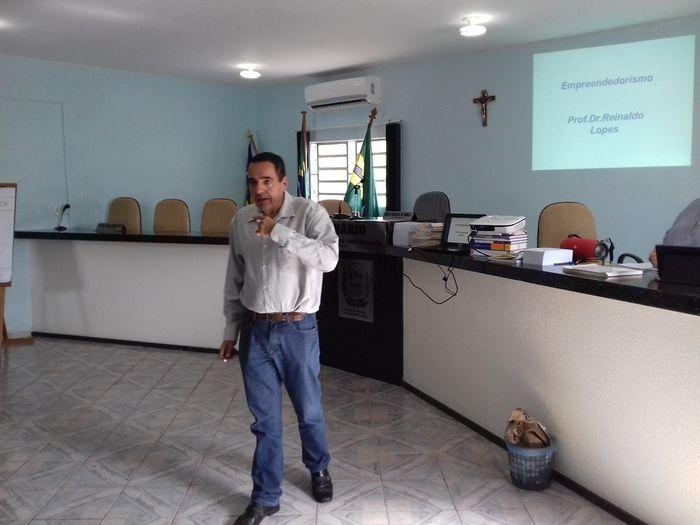 DEL sedia palestras sobre como superar a crise com turismo local - Imagem 15