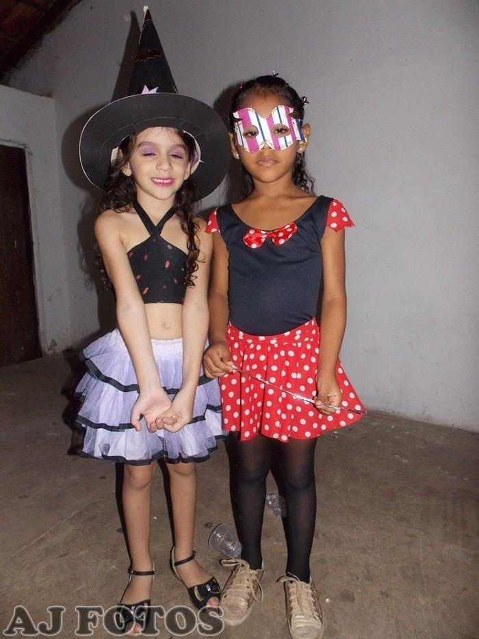 Prefeitura realiza carnaval para as crianças. - Imagem 24