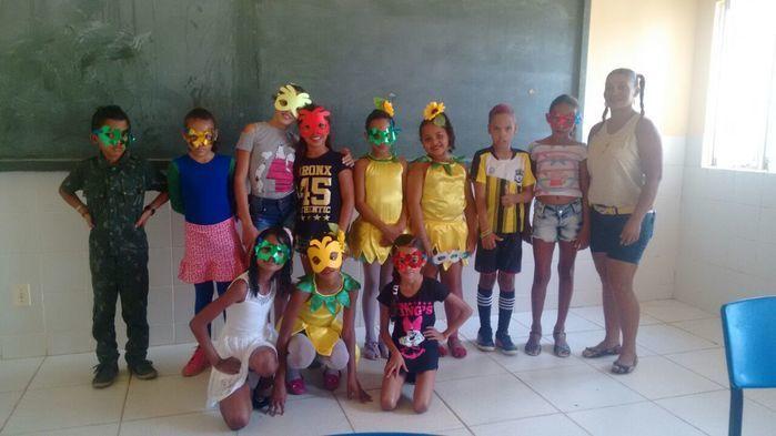 Escolas municipais comemoram o carnaval - Imagem 6