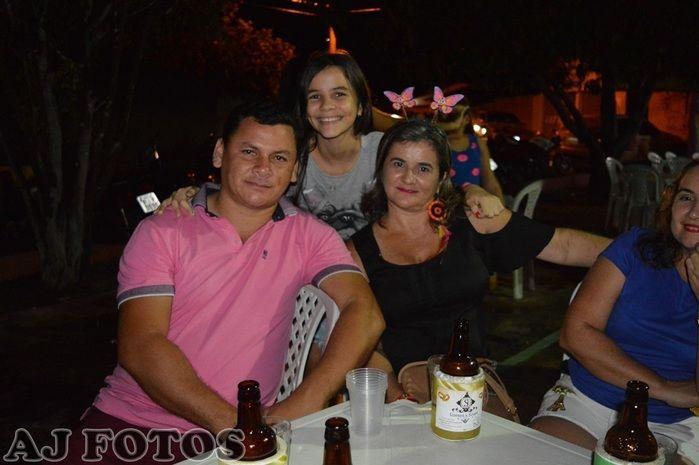 Carnaval contagia foliões. - Imagem 17