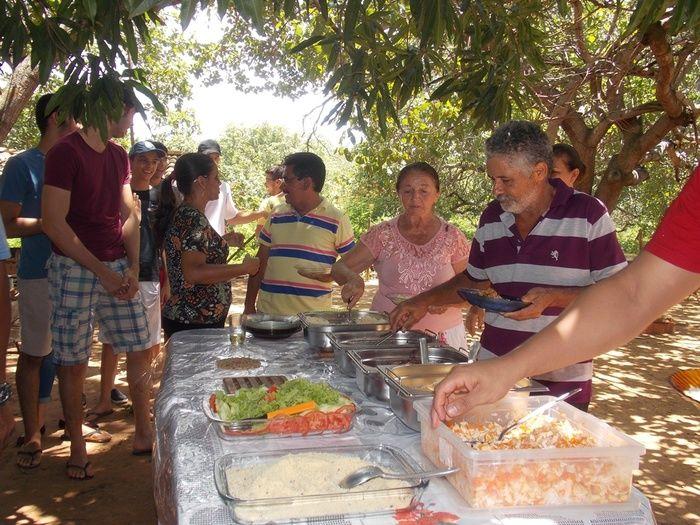Família realiza almoço de 80 anos do Sr. João Higino. - Imagem 35