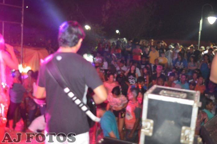 Carnaval contagia foliões. - Imagem 51