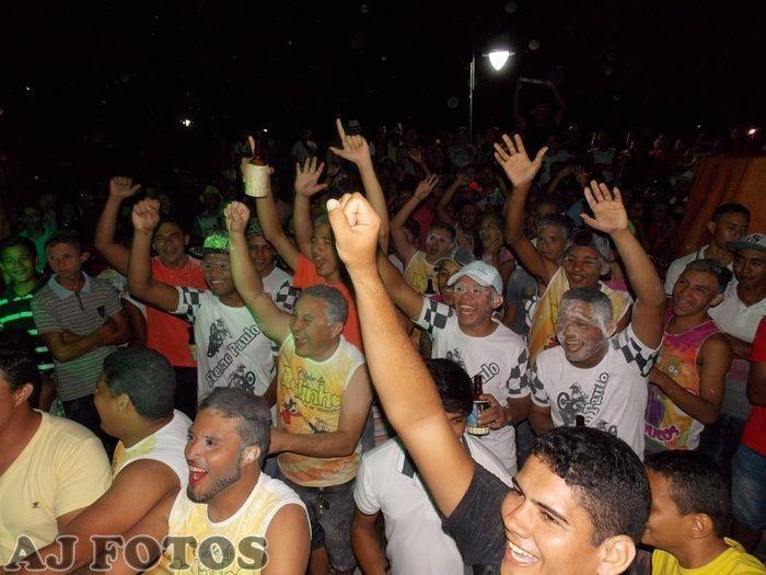 Carnaval contagia foliões. - Imagem 74