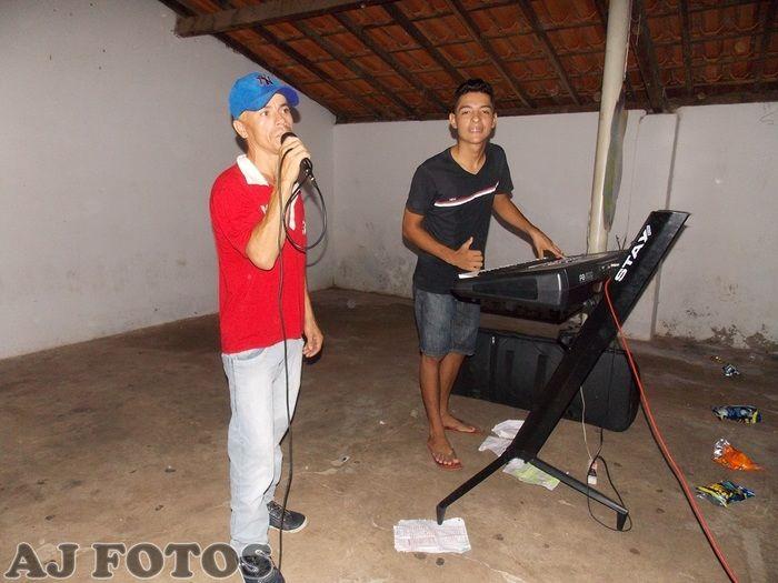 Prefeitura realiza carnaval para as crianças. - Imagem 4