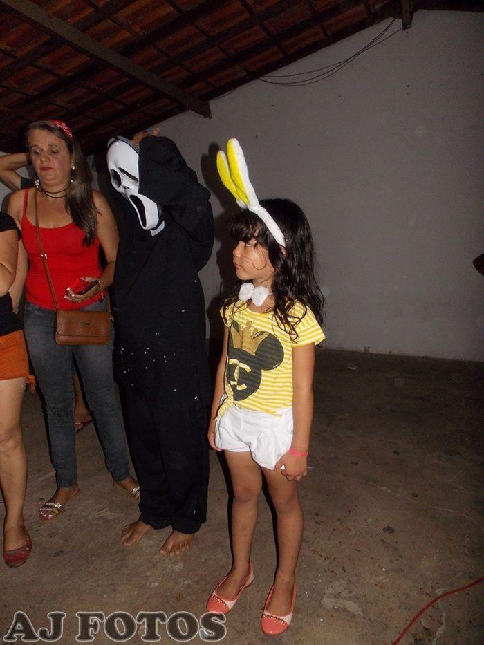 Prefeitura realiza carnaval para as crianças. - Imagem 82