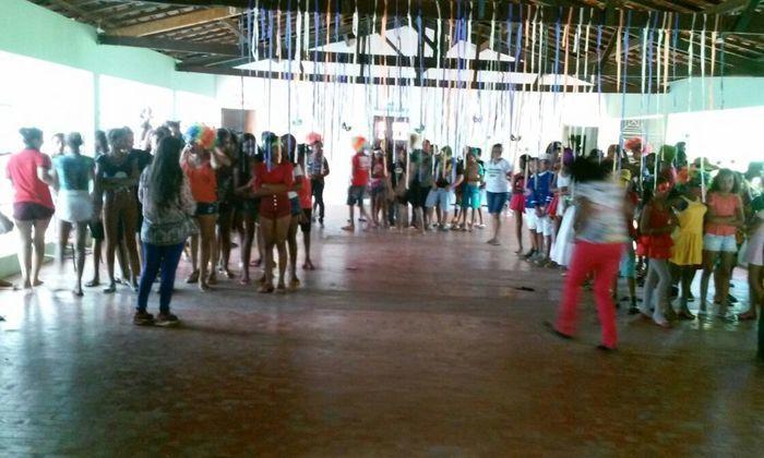 Escolas municipais comemoram o carnaval - Imagem 40