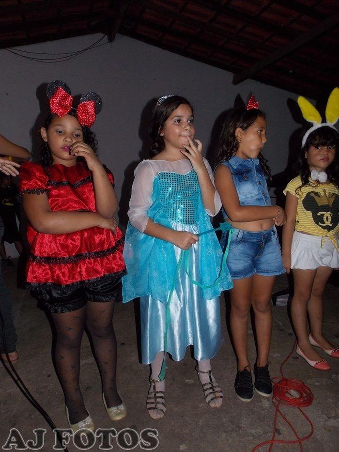 Prefeitura realiza carnaval para as crianças. - Imagem 72