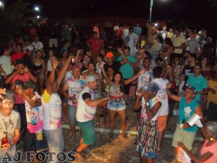 Carnaval contagia foliões. - Imagem 55