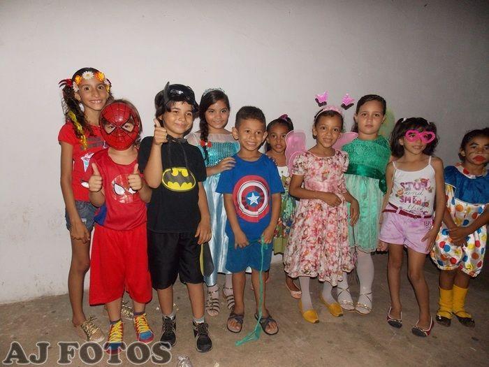Prefeitura realiza carnaval para as crianças. - Imagem 22