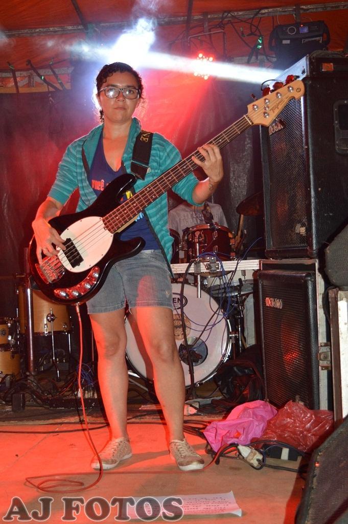 Carnaval contagia foliões. - Imagem 31