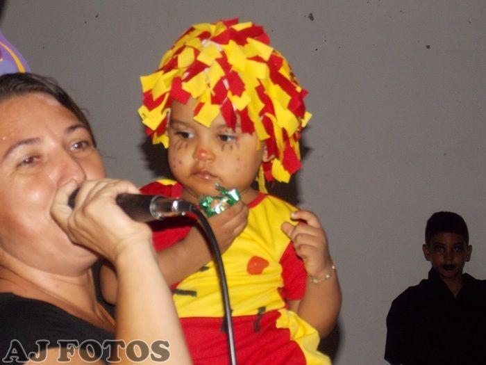 Prefeitura realiza carnaval para as crianças. - Imagem 73