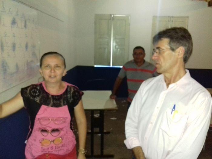 Prefeito Valmir Barbosa visita obras em andamento no município - Imagem 52