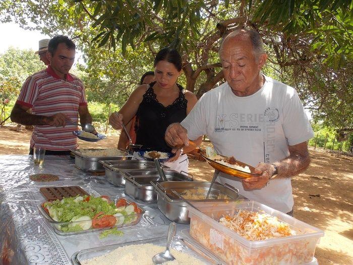 Família realiza almoço de 80 anos do Sr. João Higino. - Imagem 49
