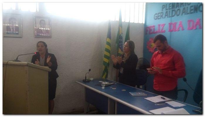 Câmara de Vereadores presta homenagem as Mulheres inhumenses - Imagem 21