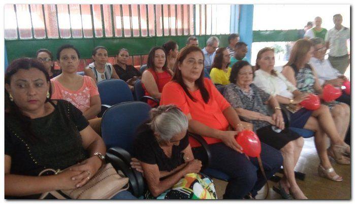 Câmara de Vereadores presta homenagem as Mulheres inhumenses - Imagem 7