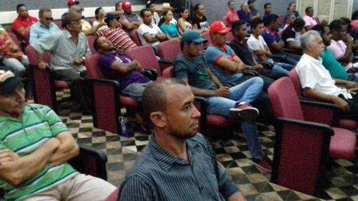 Secretário Everaldo  participa de lanc. do programa Sertão Irrigado - Imagem 15