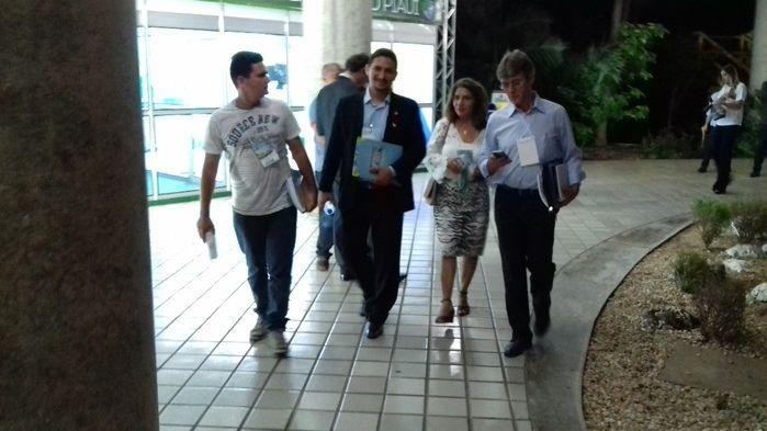 Prefeito Valmir Barbosa, e equipe buscam parcerias no Congresso - Imagem 90