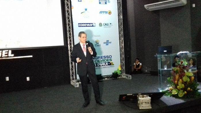 Prefeito Valmir Barbosa, e equipe buscam parcerias no Congresso - Imagem 72