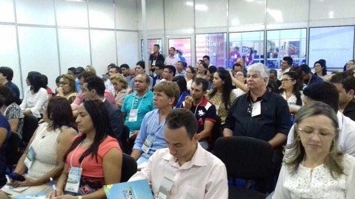 Prefeito Valmir Barbosa, e equipe buscam parcerias no Congresso - Imagem 64