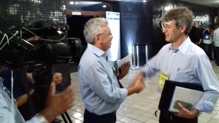 Prefeito Valmir Barbosa, e equipe buscam parcerias no Congresso - Imagem 89