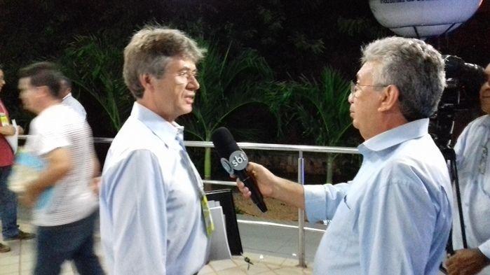 Prefeito Valmir Barbosa, e equipe buscam parcerias no Congresso - Imagem 85
