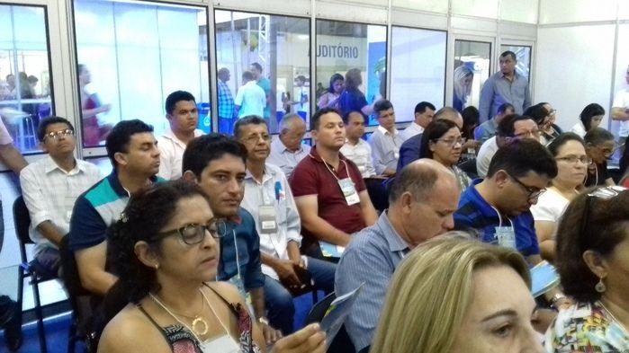 Prefeito Valmir Barbosa, e equipe buscam parcerias no Congresso - Imagem 68