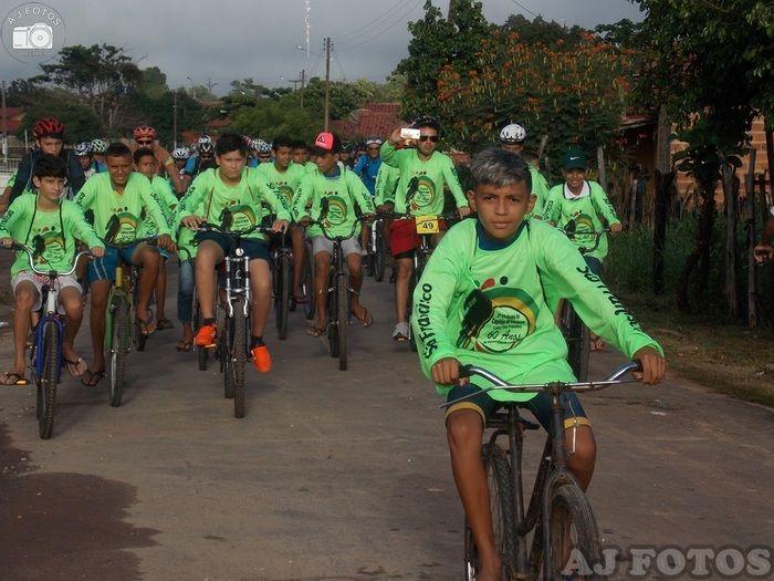 Centenas de ciclistas participaram da realização do II Cicloturismo - Imagem 58