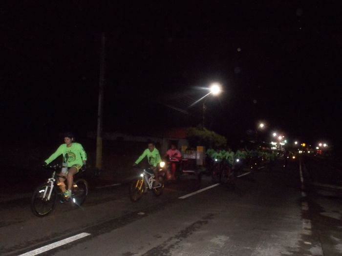 Grupo Campos Biker's realizou o II Pedal Noturno. - Imagem 36