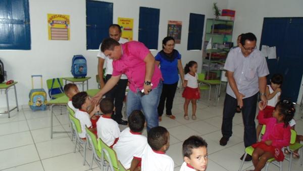  Prefeito Tairo visita escolas da rede municipal de ensino  - Imagem 16