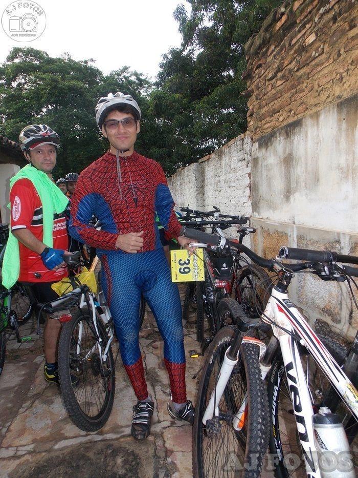 Centenas de ciclistas participaram da realização do II Cicloturismo - Imagem 8