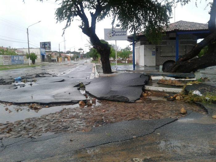 Forte chuva deixa várias famílias desalojadas no litoral do Piauí - Imagem 11