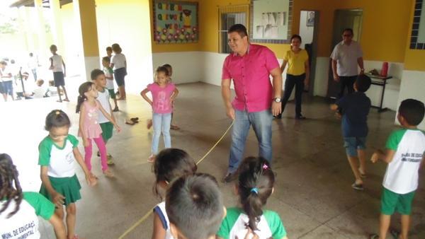  Prefeito Tairo visita escolas da rede municipal de ensino  - Imagem 7