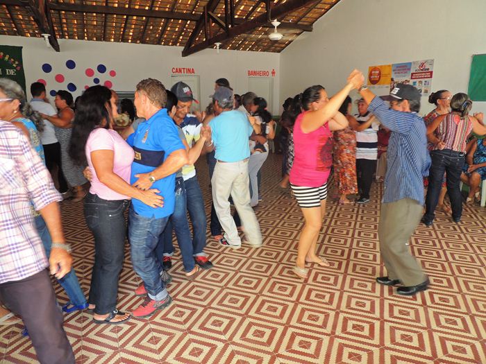 Idosos lotam encontro da Melhor Idade  - Imagem 4