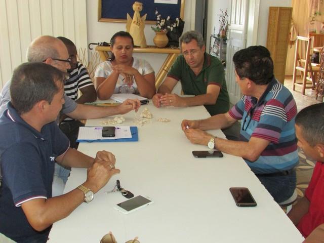 Prefeitura de Ipiranga Realiza Parceria Para Produção de Alho - Imagem 7