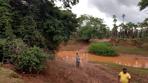 Prefeito visita localidades onde estão prevista obras de Melhorias - Imagem 4