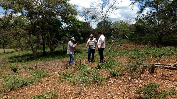 Prefeito visita localidades onde estão prevista obras de Melhorias - Imagem 7