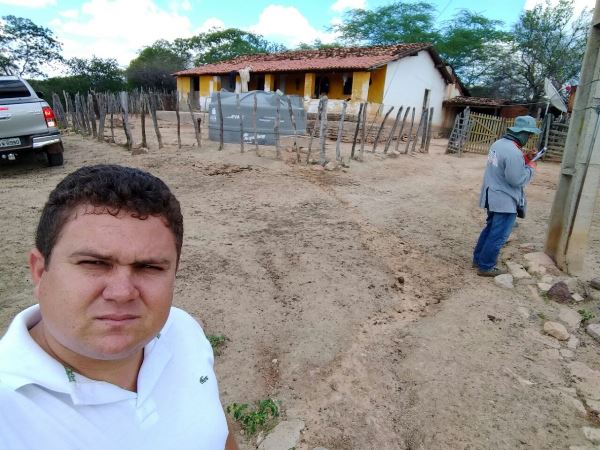 Prefeito visita localidades onde estão prevista obras de Melhorias - Imagem 9