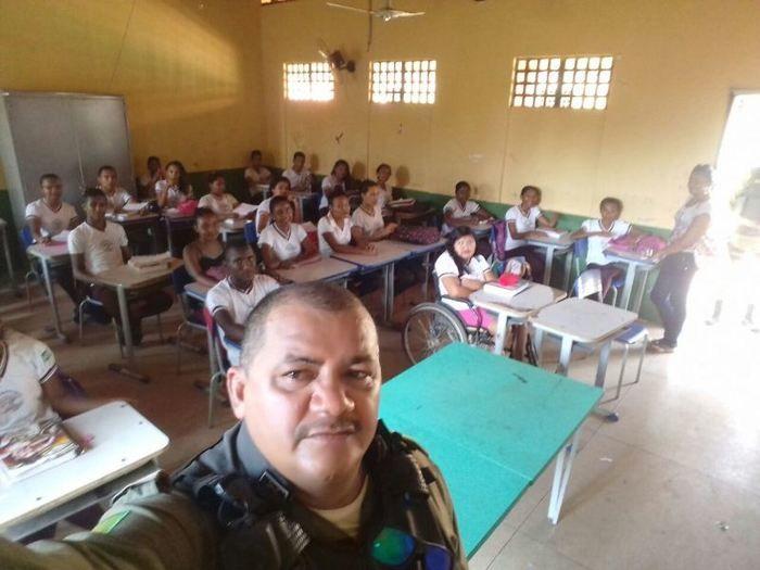 Polícia Militar realiza visitas e palestras em escolas de Redenção - Imagem 1