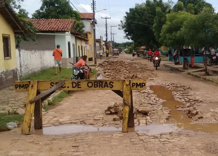 Prefeitura inicia operação tapa-buraco nas ruas de Porto - Imagem 2