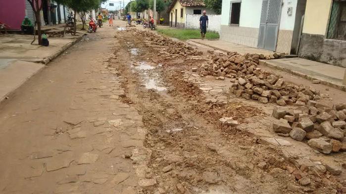 Prefeitura inicia operação tapa-buraco nas ruas de Porto - Imagem 3